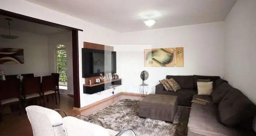 Casa para Venda - São João Batista, 7 Quartos,  360 m² - Belo Horizonte