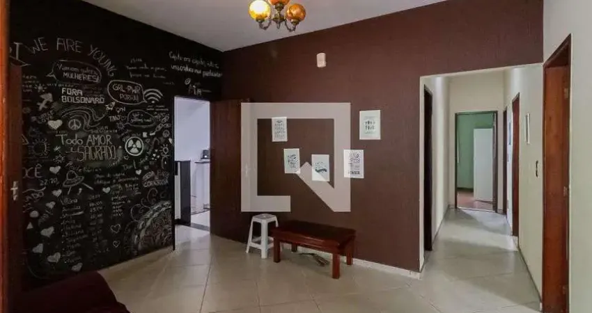 Casa para Venda - Ouro Preto, 7 Quartos,  207 m² - Belo Horizonte