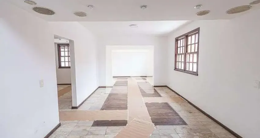 Casa para Venda - Castelo, 6 Quartos,  300 m² - Belo Horizonte