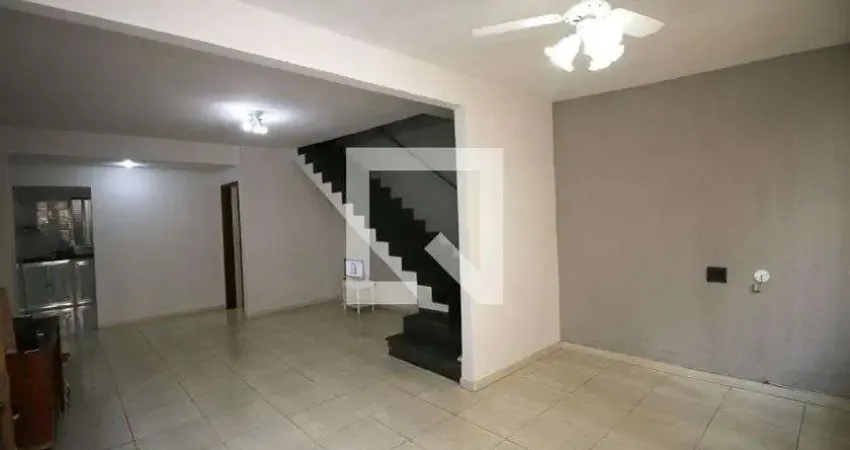 Casa para Venda - Olaria, 3 Quartos,  165 m² - Rio de Janeiro