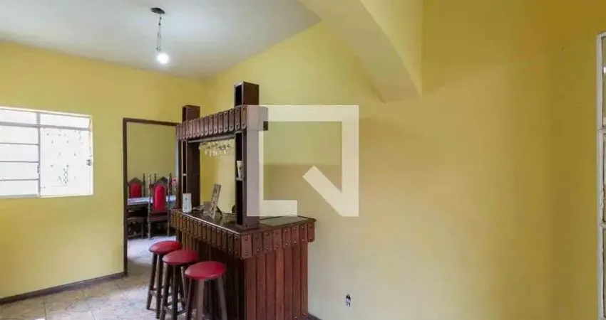 Casa para Venda - Universitário, 3 Quartos,  300 m² - Belo Horizonte