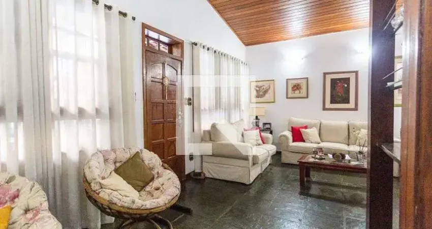 Casa para Venda - Santo Antônio, 8 Quartos,  500 m² - Belo Horizonte