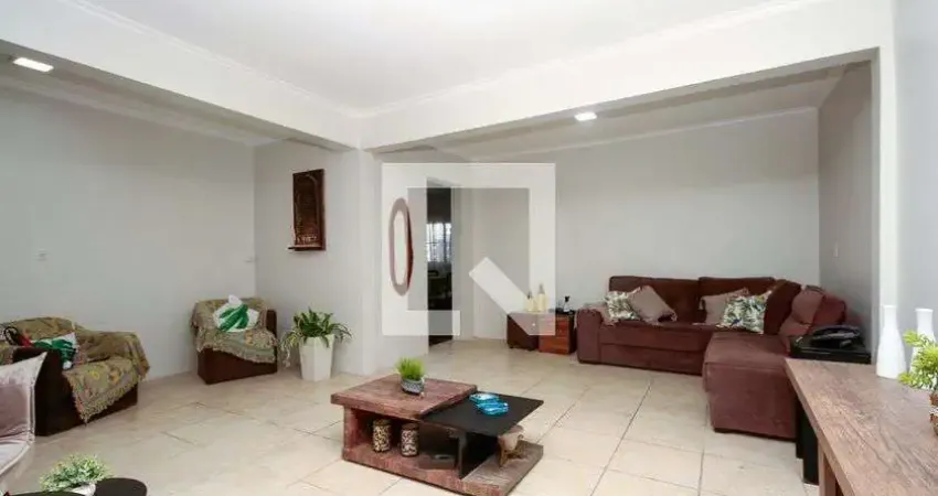 Casa para Venda - Cavalhada, 2 Quartos,  200 m² - Porto Alegre