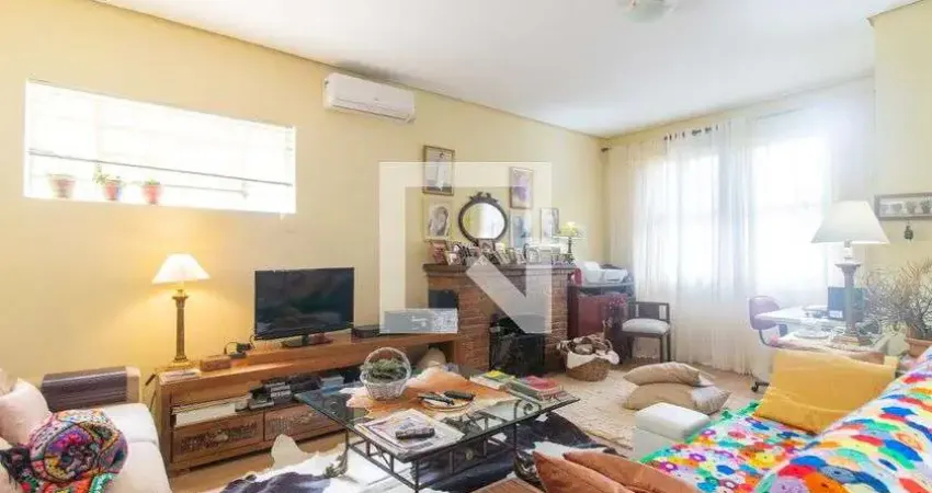 Casa para Venda - Vila Assunção , 2 Quartos,  106 m² - Porto Alegre