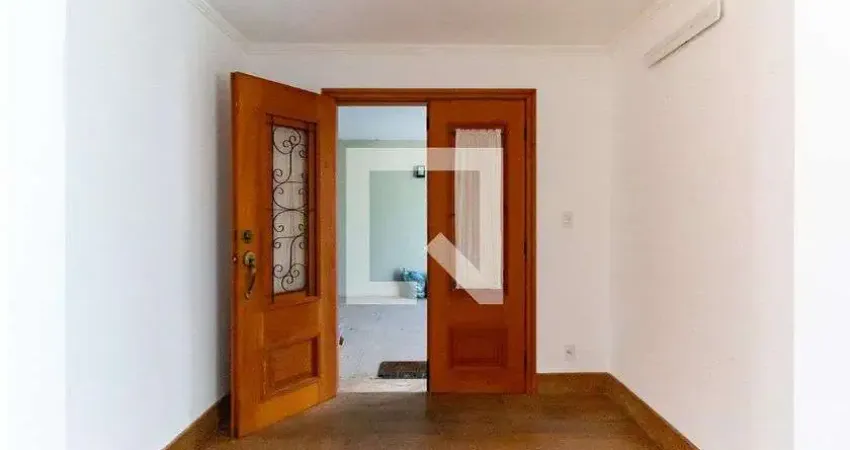 Casa para Venda - Aclimação, 4 Quartos,  600 m² - São Paulo