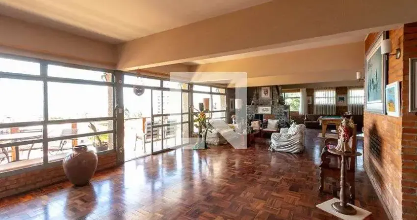 Casa para Venda - Santa Lúcia, 5 Quartos,  690 m² - Belo Horizonte
