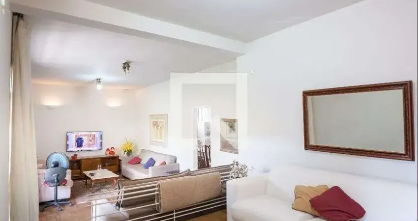 Casa para Venda - Santo Antônio, 5 Quartos,  241 m² - Belo Horizonte