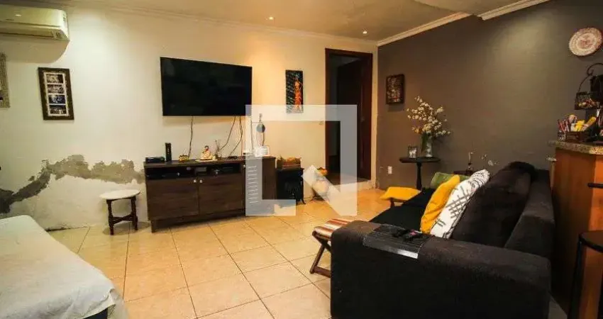 Casa para Venda - Cristal , 2 Quartos,  253 m² - Porto Alegre