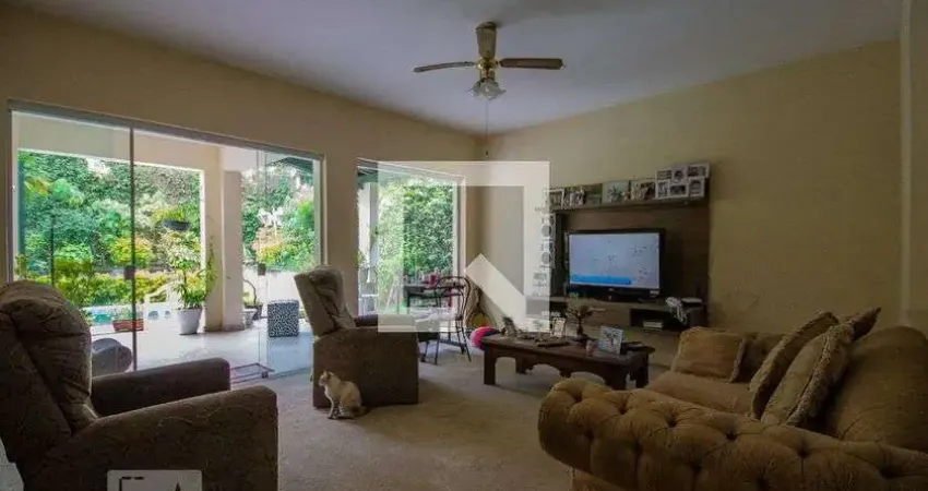 Casa para Venda - Butantã, 5 Quartos,  300 m² - São Paulo