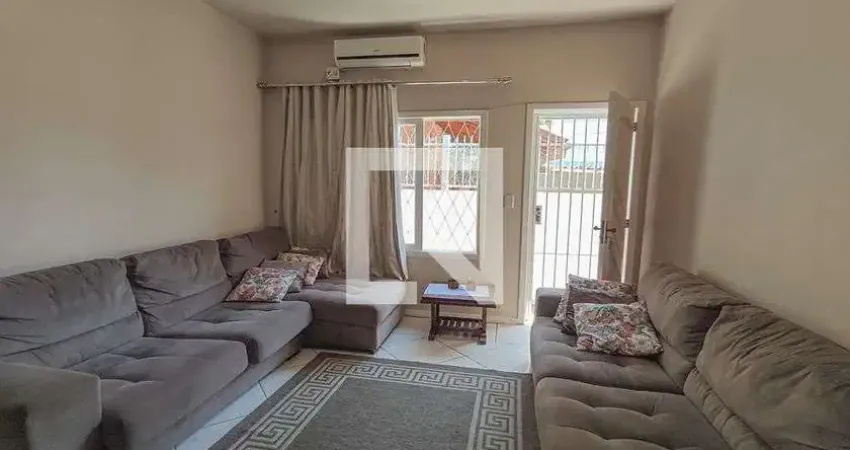 Casa para Venda - Centro, 2 Quartos,  129 m² - São Leopoldo