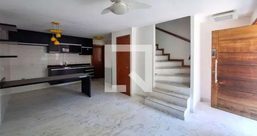 Casa / Sobrado em Condomínio para Venda - Engenho do Mato, 3 Quartos,  100 m² - Niterói