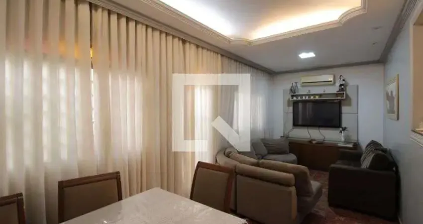 Casa para Venda - Juliana, 6 Quartos,  200 m² - Belo Horizonte