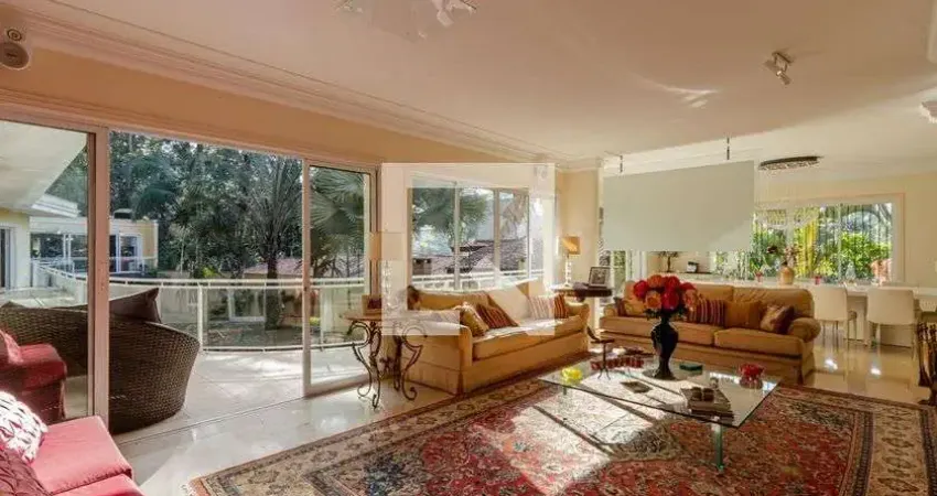 Casa para Venda - Jardim Marajoara , 6 Quartos,  858 m² - São Paulo