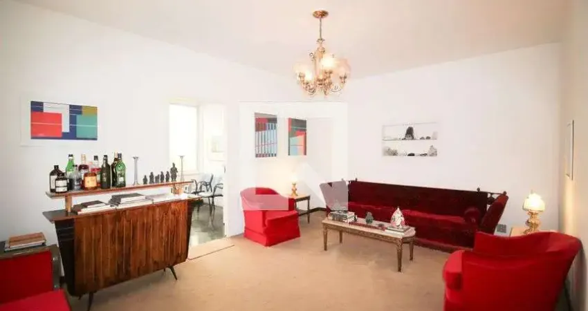 Casa para Venda - Vila Nova Conceição, 3 Quartos,  360 m² - São Paulo