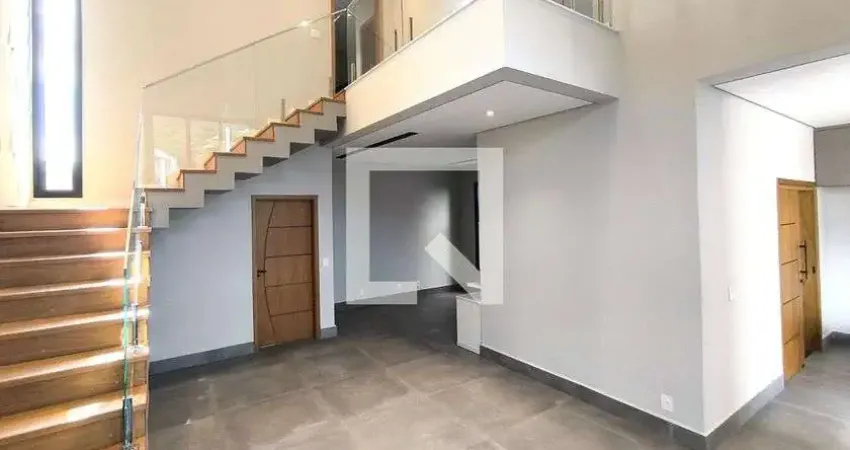 Casa / Sobrado em Condomínio para Venda - Gramadão , 3 Quartos,  304 m² - Jundiaí