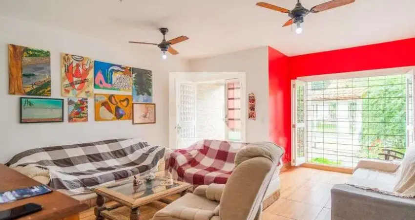 Casa para Venda - Guarujá, 3 Quartos,  316 m² - Porto Alegre