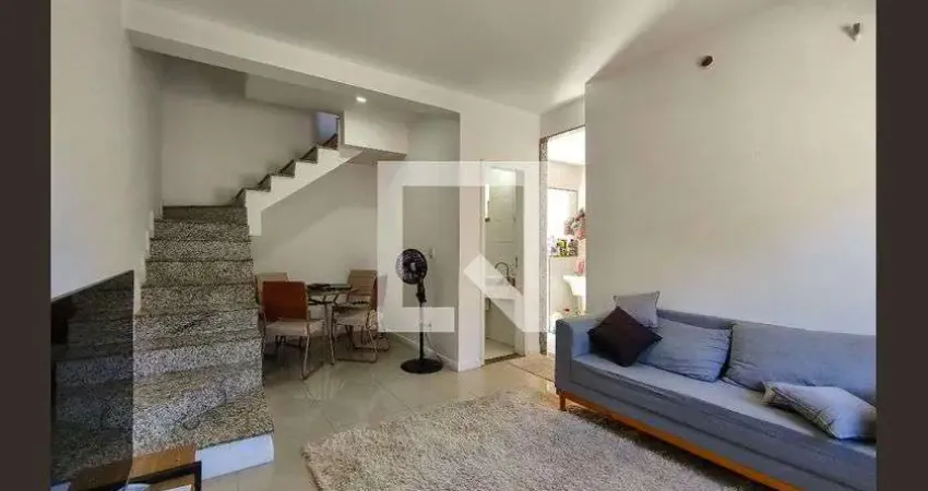 Casa para Venda - Vila Isabel, 2 Quartos,  79 m² - Rio de Janeiro