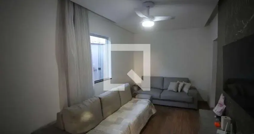 Casa para Venda - Caiçaras, 4 Quartos,  370 m² - Belo Horizonte
