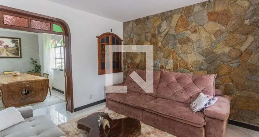 Casa para Venda - Santa Tereza, 4 Quartos,  300 m² - Belo Horizonte
