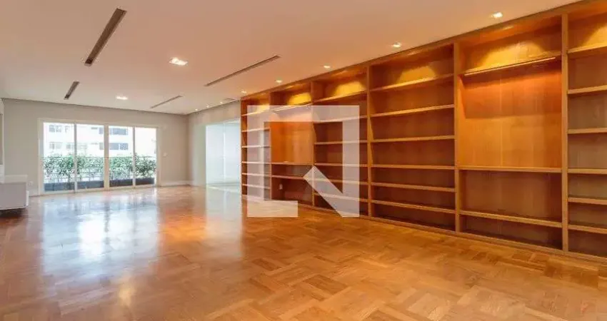 Apartamento para Venda - Itaim Bibi, 3 Quartos,  274 m² - São Paulo