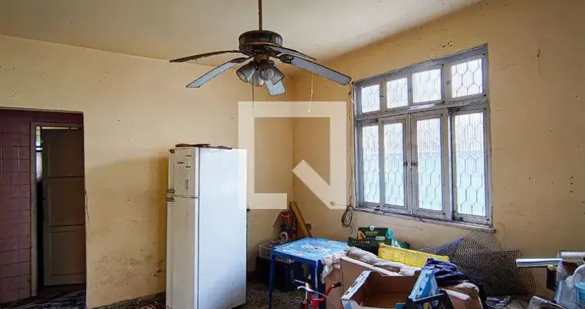 Casa para Venda - Taquara, 2 Quartos,  400 m² - Rio de Janeiro