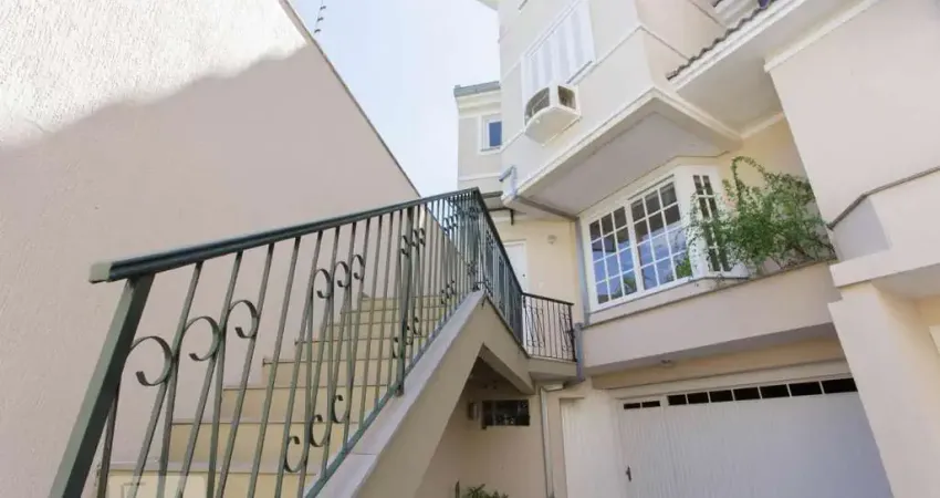 Casa / Sobrado em Condomínio para Venda - Chácara das Pedras , 4 Quartos,  242 m² - Porto Alegre