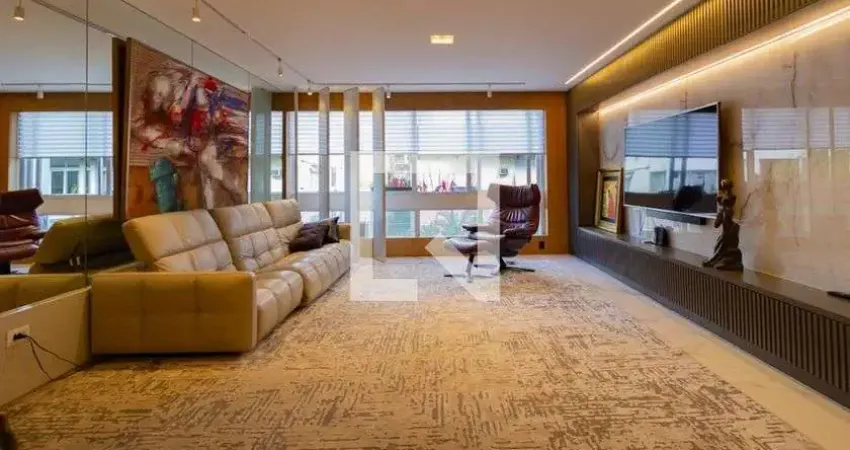 Apartamento para Venda - Leblon, 2 Quartos,  147 m² - Rio de Janeiro