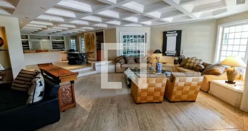 Casa para Venda - Morumbi, 3 Quartos,  800 m² - São Paulo