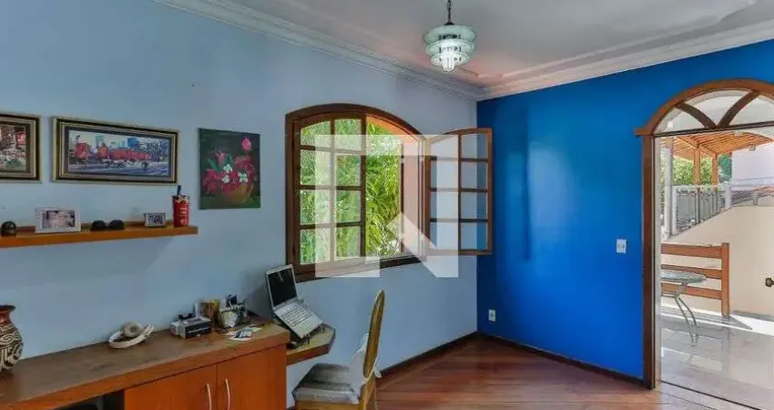 Casa para Venda - Santa Amélia, 3 Quartos,  139 m² - Belo Horizonte