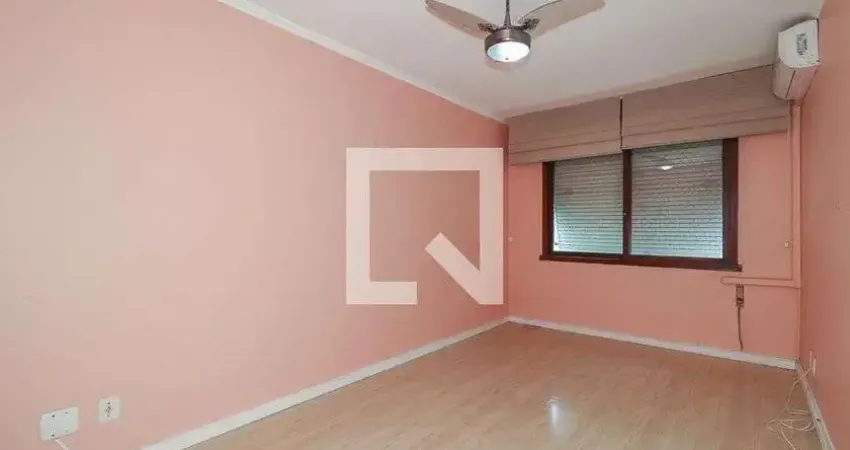Apartamento para Venda - Vila Ipiranga, 2 Quartos,  70 m² - Porto Alegre