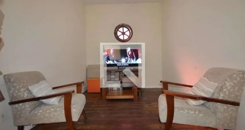 Casa para Venda - Irajá, 2 Quartos,  250 m² - Rio de Janeiro