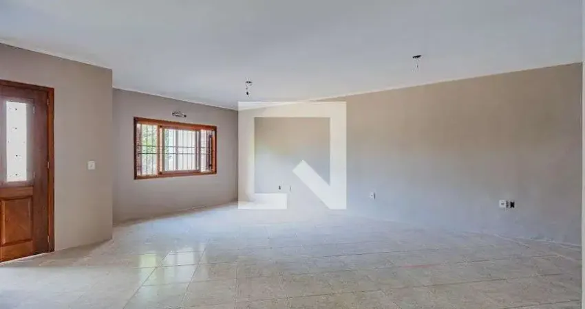 Casa para Venda - Guarujá, 3 Quartos,  300 m² - Porto Alegre