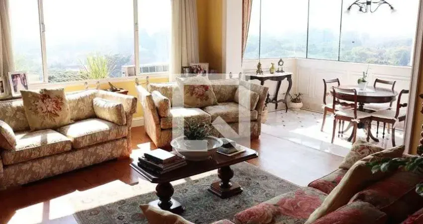 Apartamento para Venda - Vila Nova Conceição, 2 Quartos,  216 m² - São Paulo
