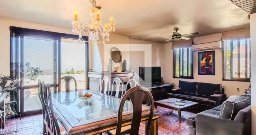 Casa para Venda - Vila Assunção , 4 Quartos,  360 m² - Porto Alegre