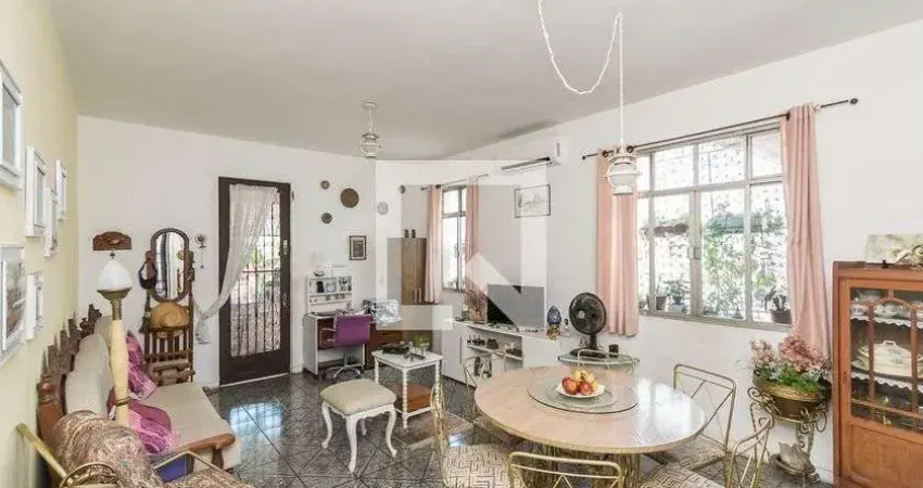 Casa para Venda - Penha, 4 Quartos,  200 m² - Rio de Janeiro