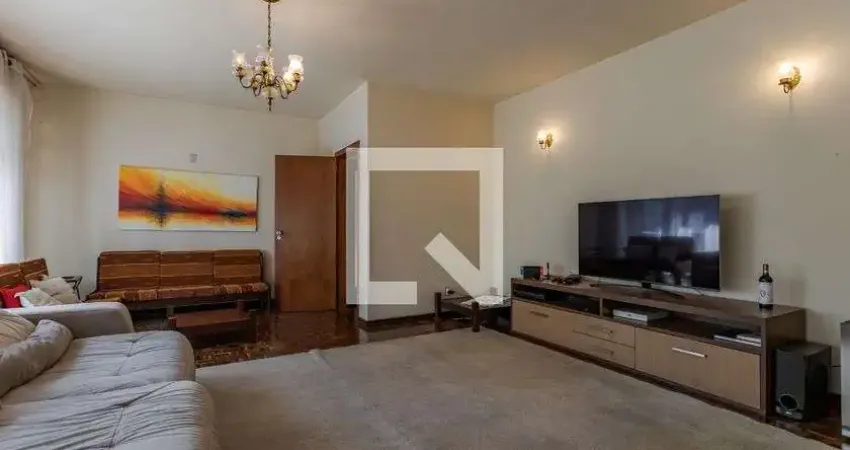 Casa para Venda - Auxiliadora, 6 Quartos,  414 m² - Porto Alegre