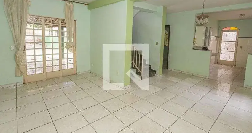 Casa para Venda - Castelo, 5 Quartos,  600 m² - Belo Horizonte