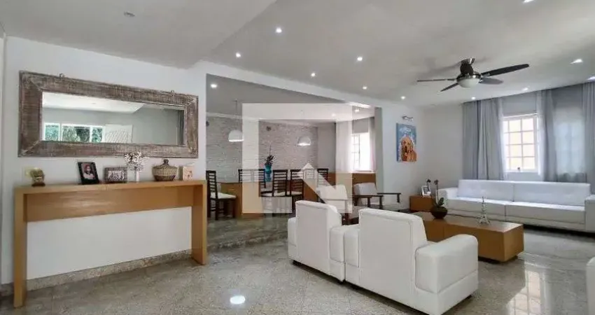 Casa / Sobrado em Condomínio para Venda - Taquara, 4 Quartos,  600 m² - Rio de Janeiro