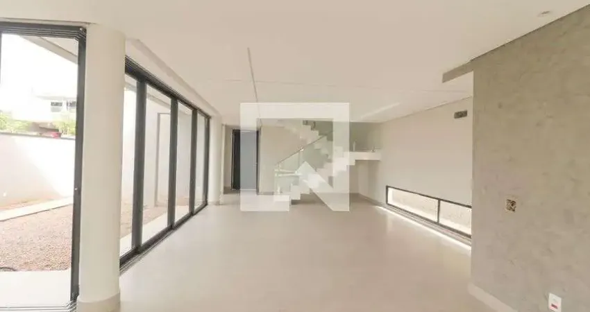 Casa / Sobrado em Condomínio para Venda - Gramadão , 3 Quartos,  291 m² - Jundiaí