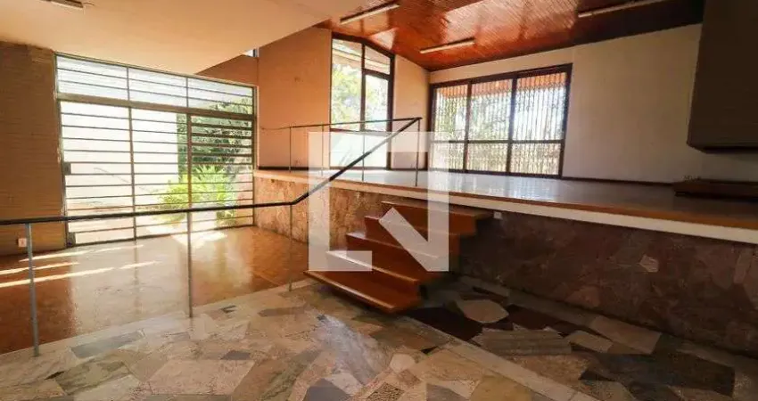 Casa para Venda - Menino Deus, 4 Quartos,  500 m² - Porto Alegre