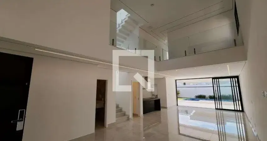 Casa / Sobrado em Condomínio para Venda - Gramadão , 3 Quartos,  279 m² - Jundiaí