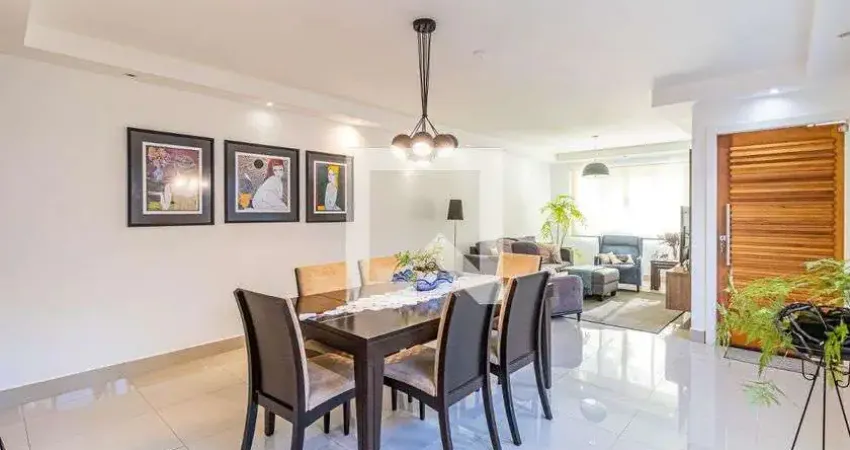 Casa para Venda - Butantã, 3 Quartos,  251 m² - São Paulo