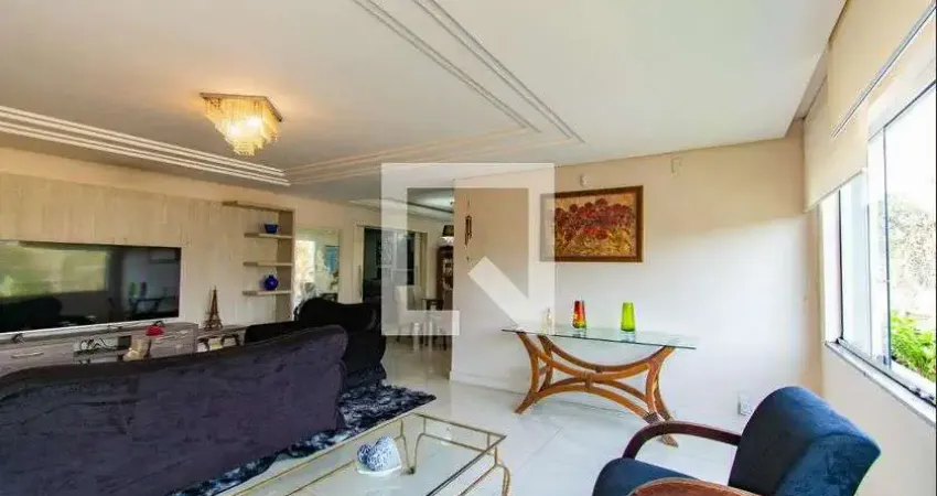 Casa para Venda - Igará, 4 Quartos,  400 m² - Canoas