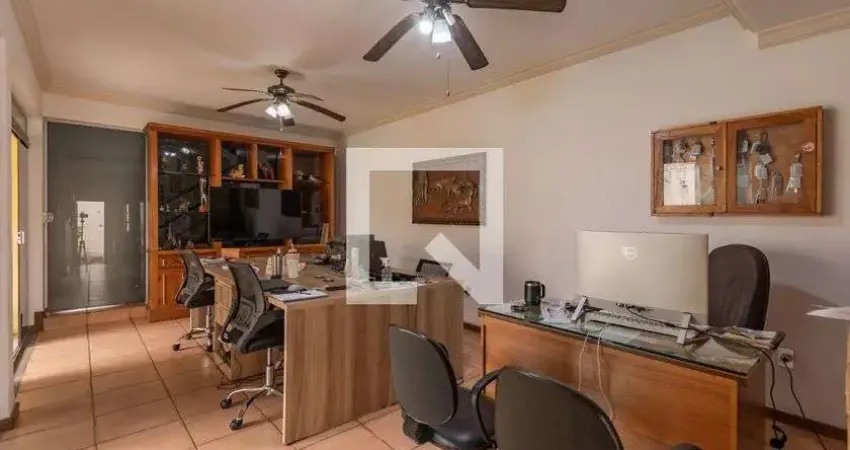 Casa para Venda - Jaraguá, 8 Quartos,  363 m² - Belo Horizonte