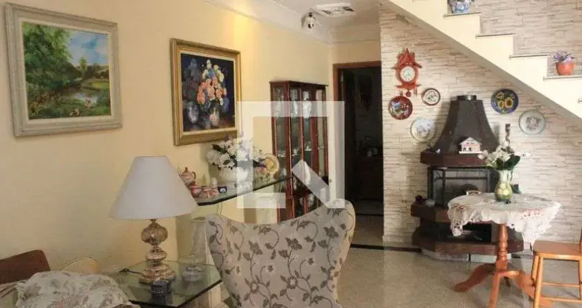 Casa para Venda - Picanço, 3 Quartos,  166 m² - Guarulhos
