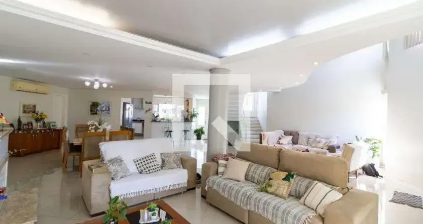 Casa / Sobrado em Condomínio para Venda - Vila Nova, 3 Quartos,  400 m² - Porto Alegre