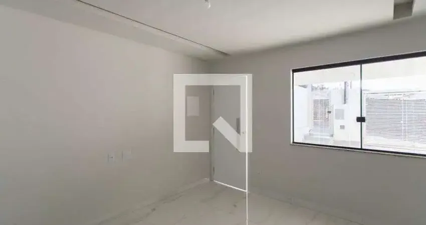 Casa para Venda - Floramar, 3 Quartos,  142 m² - Belo Horizonte