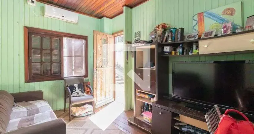 Casa para Venda - Cristal , 2 Quartos,  120 m² - Porto Alegre