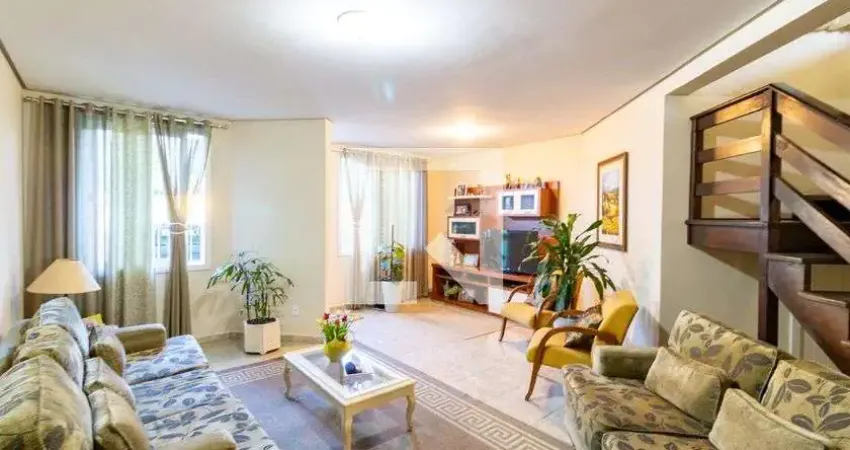 Casa para Venda - Nonoai, 3 Quartos,  234 m² - Porto Alegre