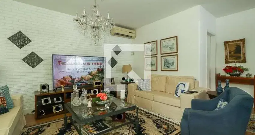 Casa para Venda - Três Figueiras, 3 Quartos,  180 m² - Porto Alegre